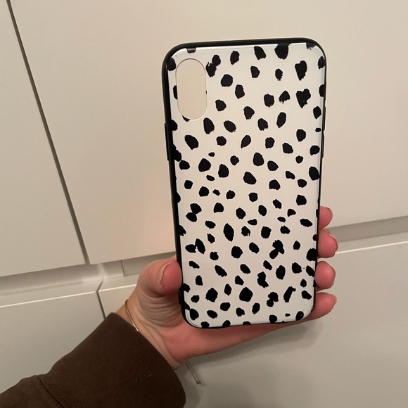 iPhone case - Picture 1 of 1